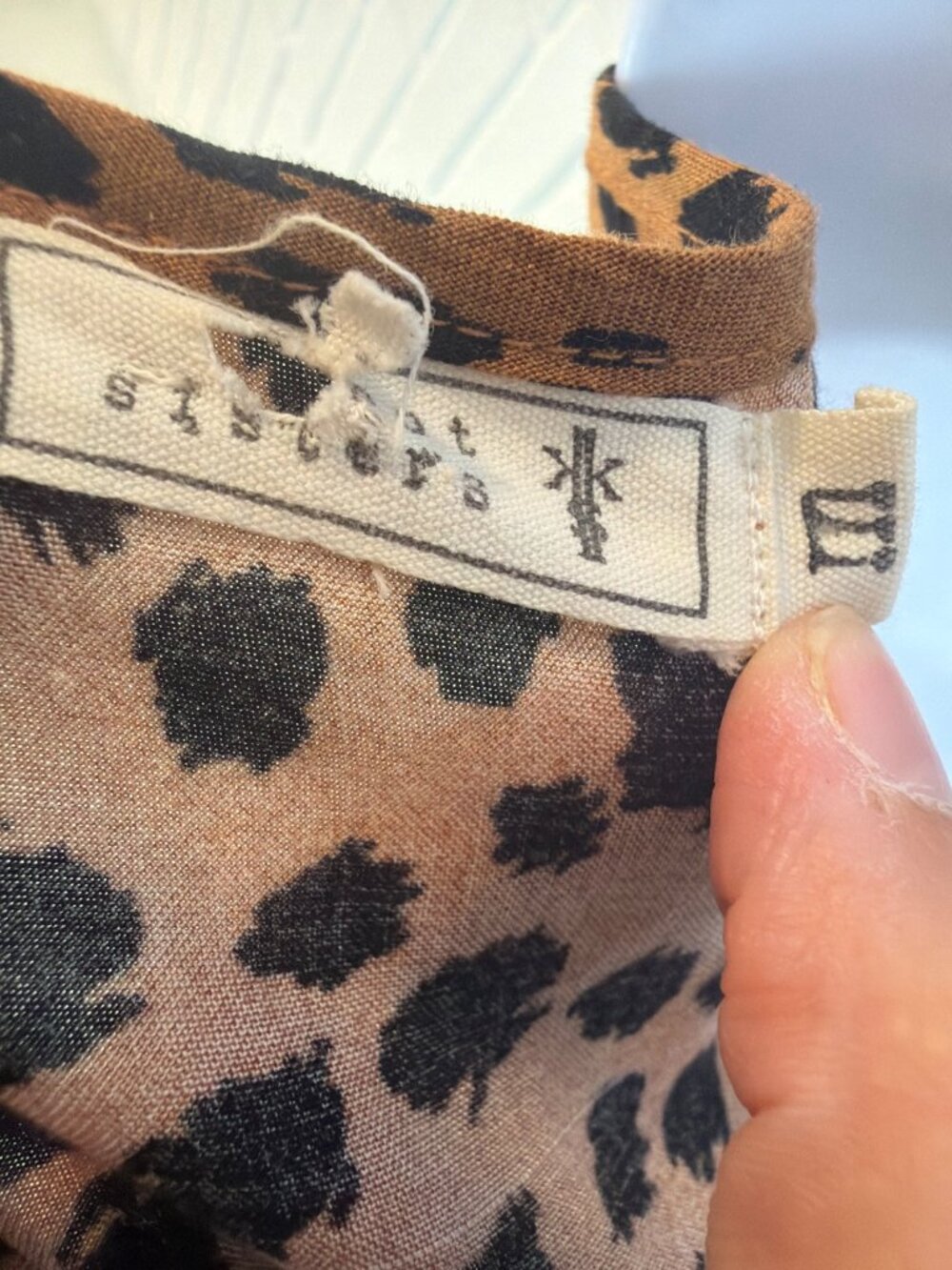 Leopard Viscose Peplum Tank Top Small - Picture 3 of 4